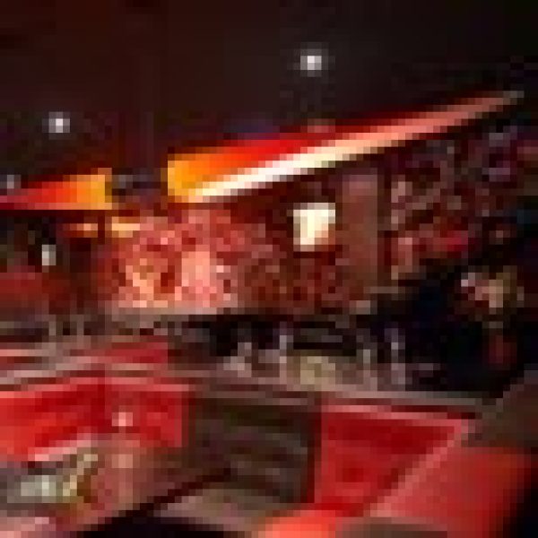 Italian wine bar does away with tradition