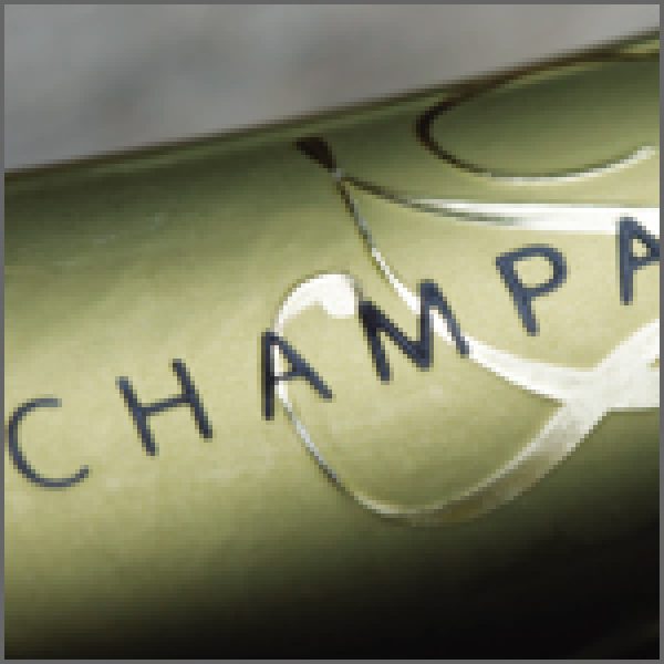 LUXURY: CHAMPAGNE – With compliments