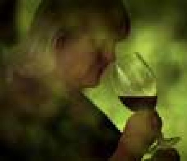 Waitrose wine buyers feature in TV ad