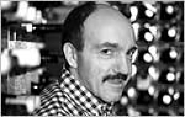 Basset becomes president of sommelier competition