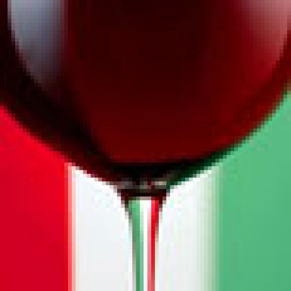 ITALY: It’s Amora!