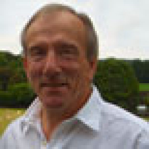 Cox wades into London Wine Fair debate